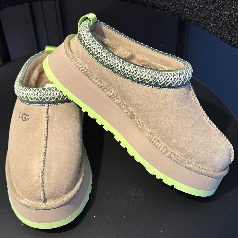 NIB - UGG Tazz Slipper Mustard Seed Neon Green Size 7 - Picture 4 of 13